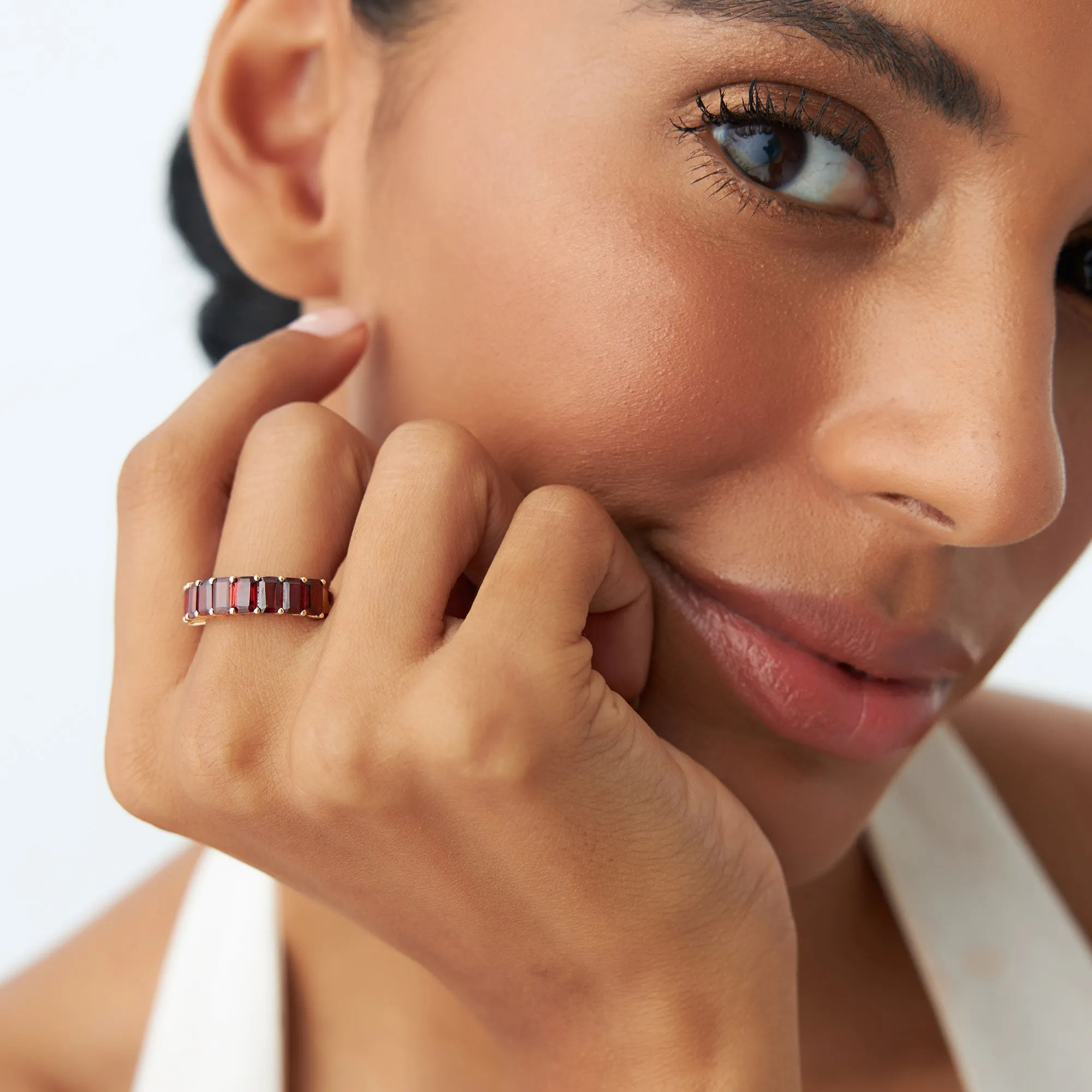 14k Emerald Cut Garnet Nine Stone Ring 3.00ctw