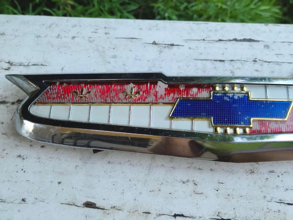 1950's Vintage Chevrolet Chevy Bel Air Hood Car Grille Ornament Emblem