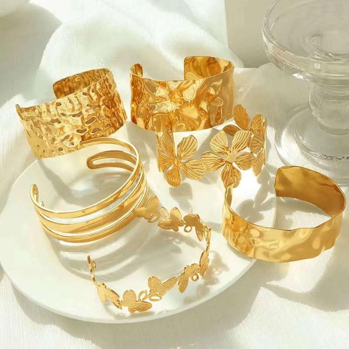 Beaten Glossy 18K Gold Anti Tarnish Cuff Kada For Women