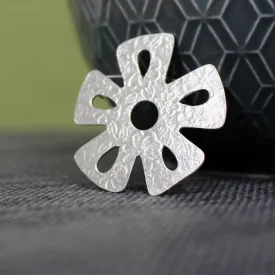Daisy Brooch