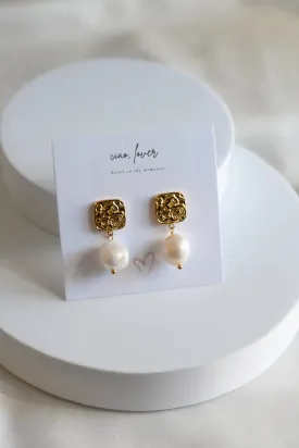 Hammered Gold Pearl Drop Earrings