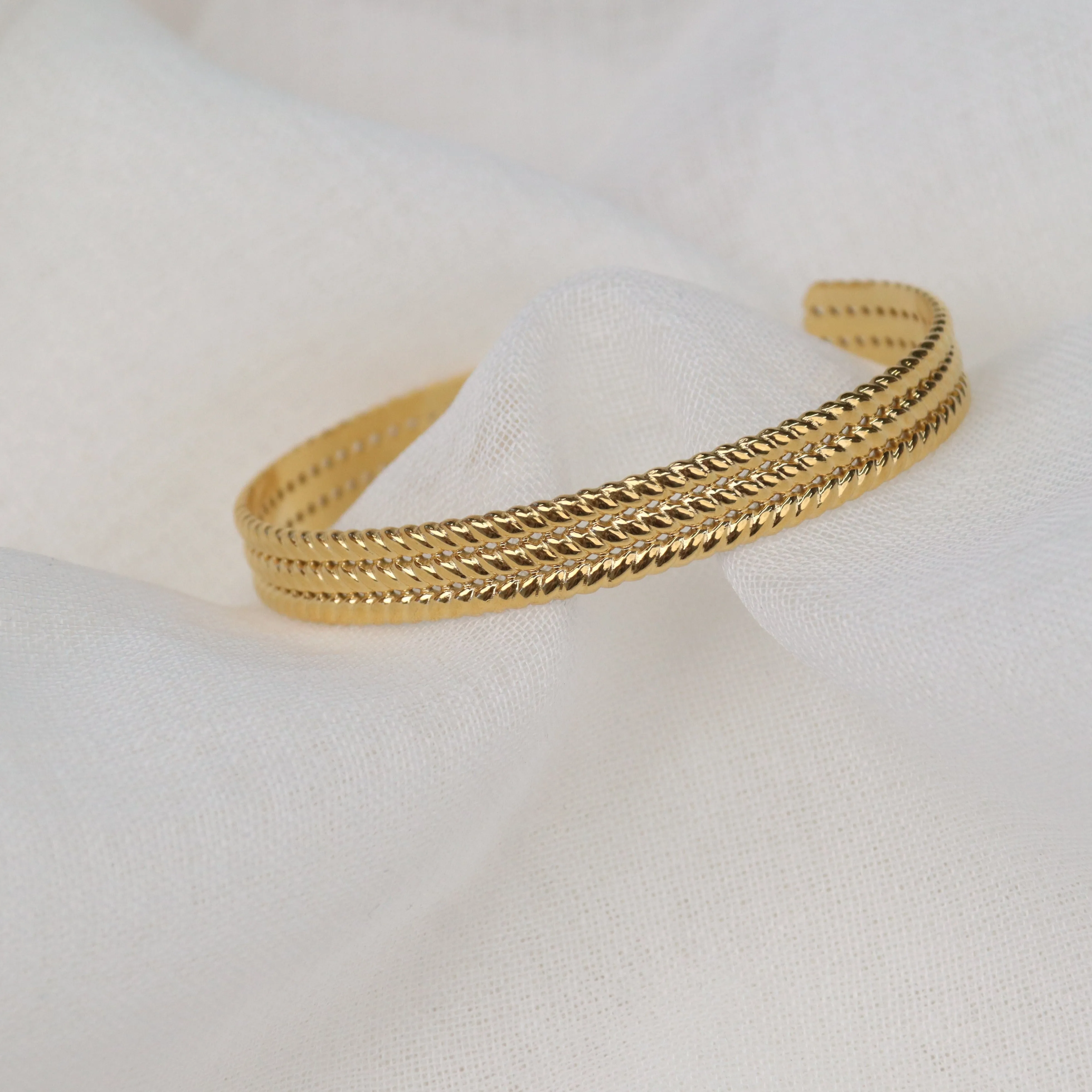 Leonie | Stainless Steel 18K Gold Plated Cuff Bangle