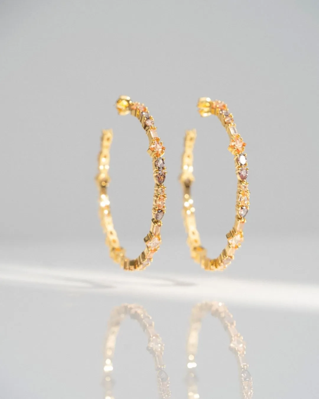 The Adriana Hazel earrings XL