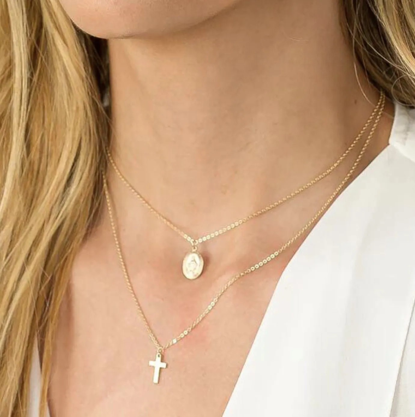 Virgin Mary Pendant Necklace